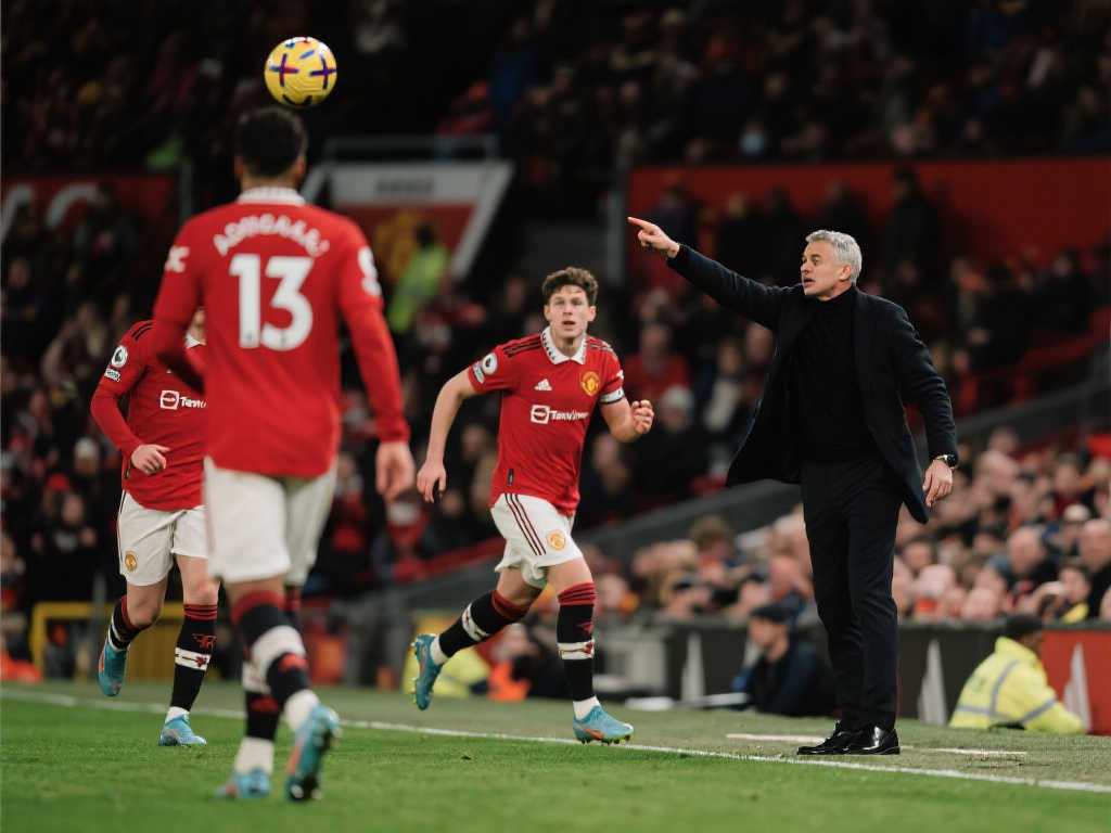 他的目标是 他的目标是